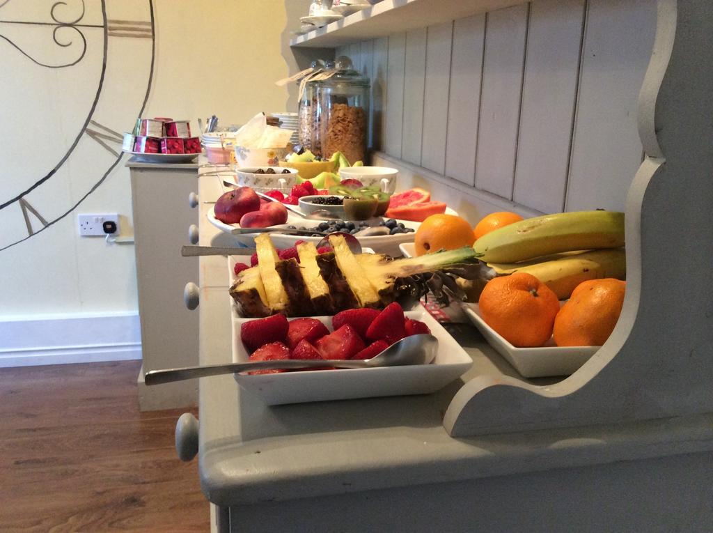 ฮูเรย์ เฮนรี่ส์ เชอริงแฮม Bed & Breakfast เชอริงแงม ภายนอก รูปภาพ
